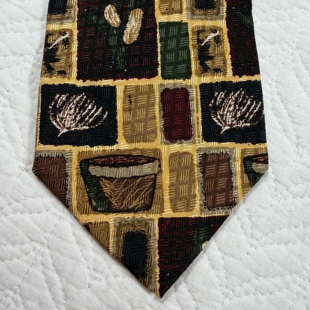JZ Richards Mens‎ Silk Necktie Geometric Pattern Burgundy Gold Green Brown